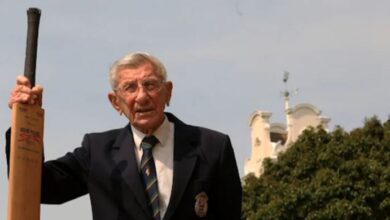 World's oldest former Test cricketer dies
