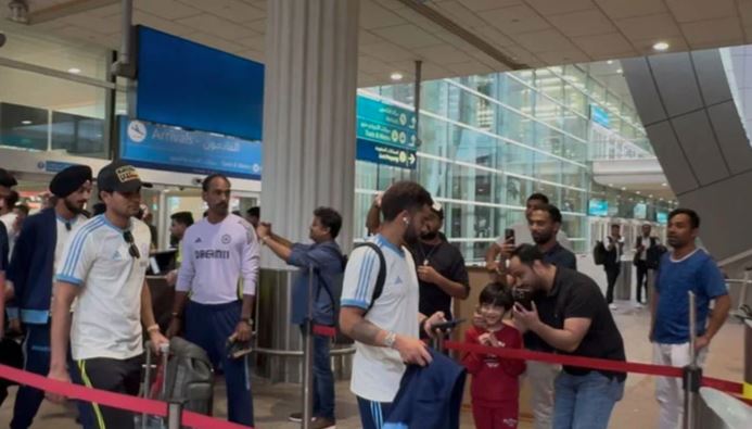 indian team reached in dubai