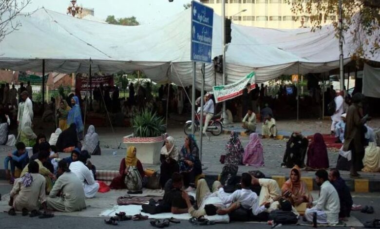 Grand Health Alliance employees protest