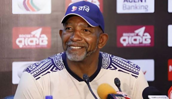 bangla desh head coach fuul simons
