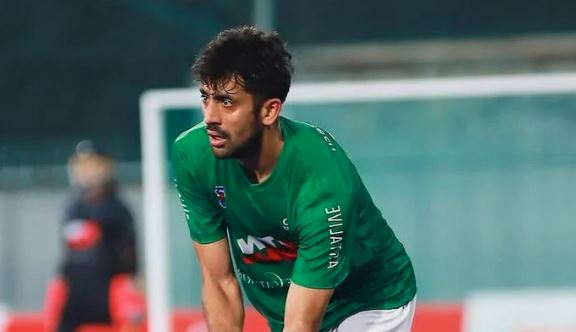 captain of hocket team ammad butt