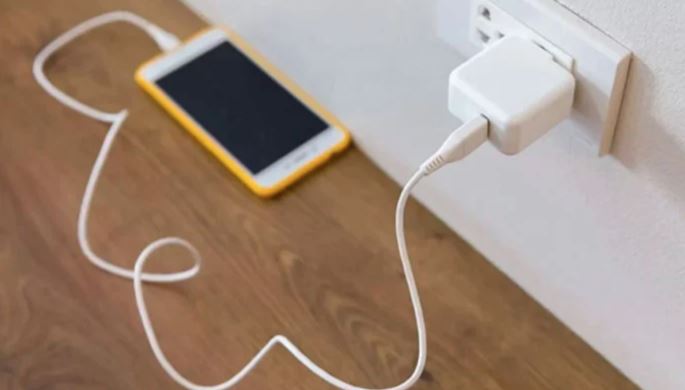 chager,mobile phone