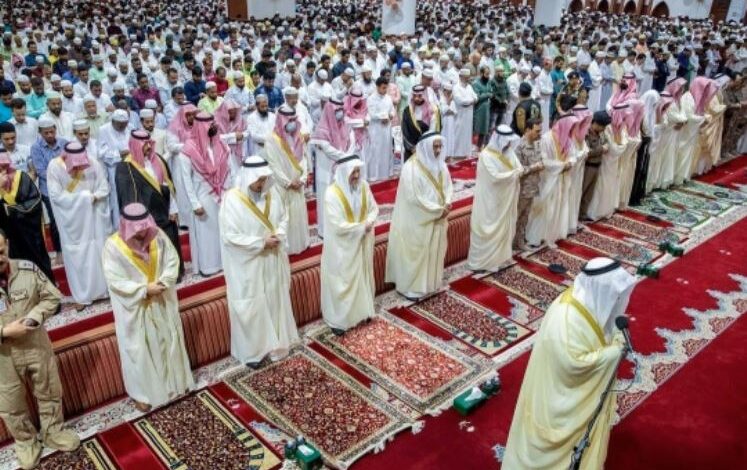 prayer in saudi of eid adha