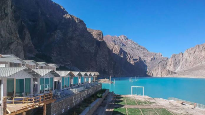 Ban on construction of new hotels around lakes