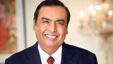 Mukesh Ambani salry