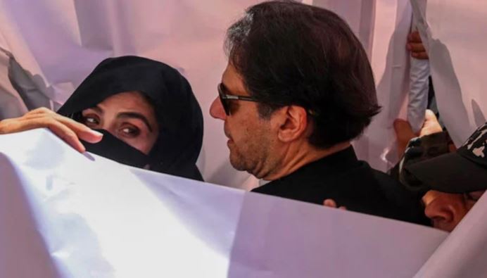 imran khan and bushra bibi