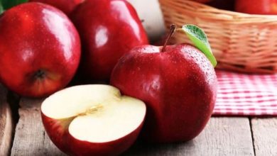 fruits eating