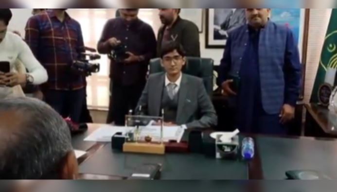 Abuzar education minister