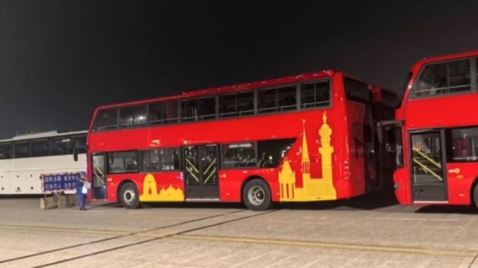 double ducker bus in karachi