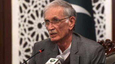 pervez khattak injured in accident