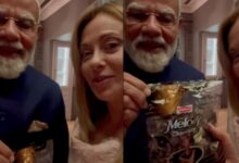 Modi gifts coffee to Italian Prime Minister