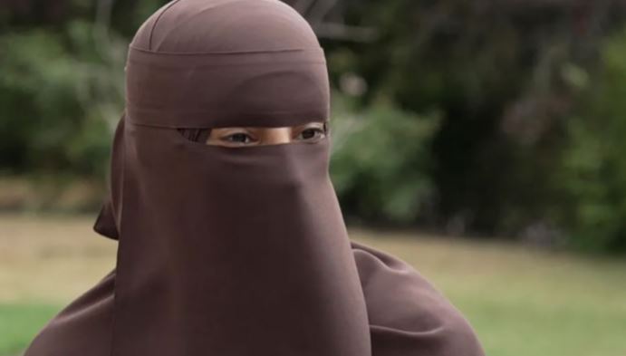 british muslim women