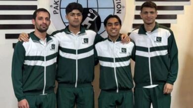 pakistani team in squash match