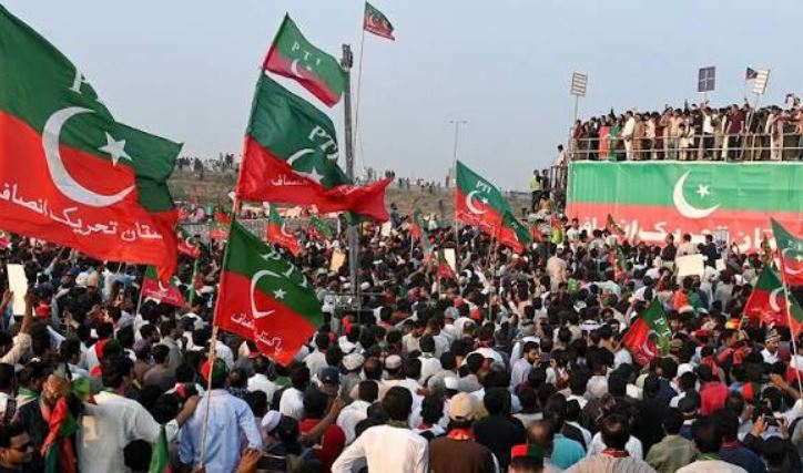 pti long march