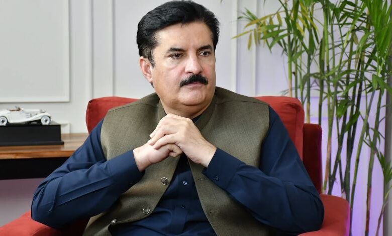 faisal karim kundi